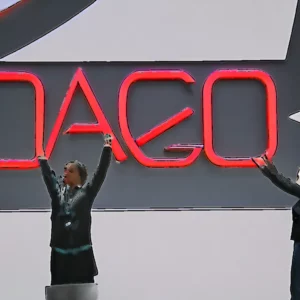 Artistic representation for Oracle ( NYSE : ORCL ) Rating Increased to Buy at StockNews . com